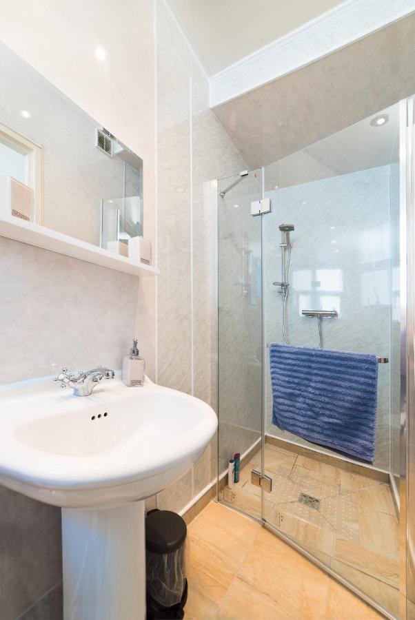 אינברנס Stag City Centre Apartment מראה חיצוני תמונה